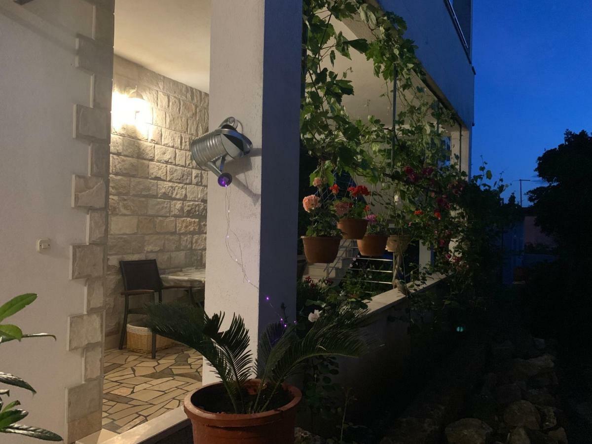 Ferienwohnung House Marta Baška Voda Exterior foto